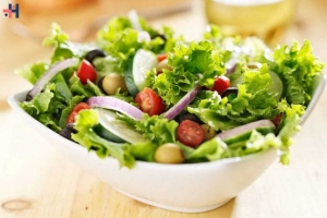 The Power of Leafy Green Vegetables: Nutritional Benefits and Delicious Ways to Enjoy Them