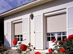 What To Consider When Designing Custom Plantation Shutters