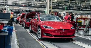 Inside the Role of a Tesla Service Technician: Challenges & Rewards