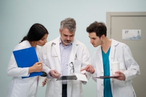 Why You Should Consider an Internal Medicine Physician for Your Primary Care Needs