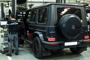 Common Mercedes-Benz Issues and How Dubai Workshops Can Fix Them