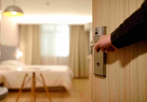 Key Differences: Serviced Apartments vs. Hotels!