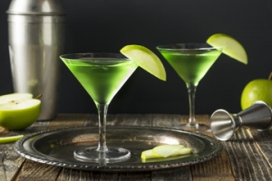 Apple Martini: A Perfect Cocktail for Fall Gatherings