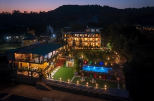 Dee Fellow Resorts: Jim Corbett Packages