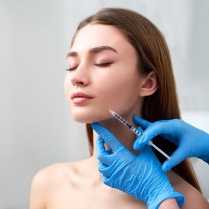 Get the Jawline You Desire: Best Clinics for Fillers Explored