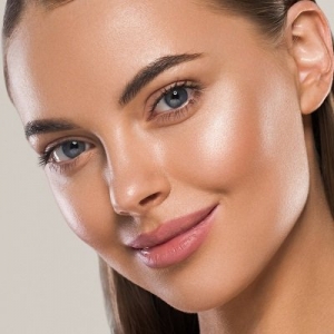 Best Jawline Fillers: Understanding Their Benefits and Risks