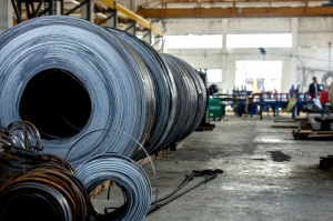 Why Partnering with Established Steel Coil Suppliers Matters