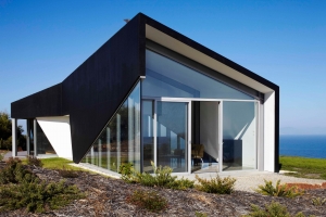 Why Does Sydney Weather Require Energy-Efficient Aluminium Windows?