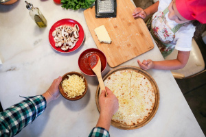 Culinary Kids: How to Plan a Fun Pizza-Making Party