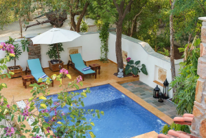 The Ultimate Romantic Getaway: Private Pool Villas in Udaipur