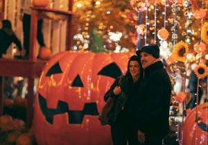 Why Halloween is Perfect for a Romantic Date?