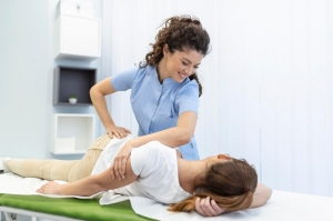 Family Life Chiropractic: Promoting Wellness Across Generations