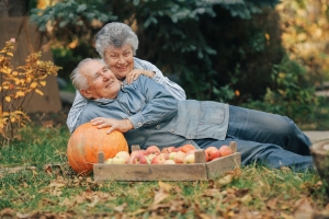 5 Autumn Activities That Will Warm Your Heart at Our Fresno Senior Community