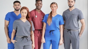 Buy Hospital Scrubs Online: A Guide for Healthcare Professionals