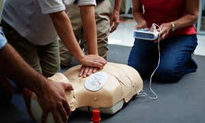 Mastering Life-Saving Skills: The Importance of BLS HCP in Manhattan, IL