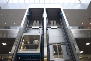 Best Cameras in Elevators in Canada – Top Picks for Safety & Surveillance