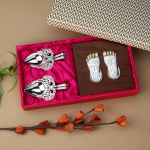 How to Create a Custom Silver Gift Set for Special Occasions