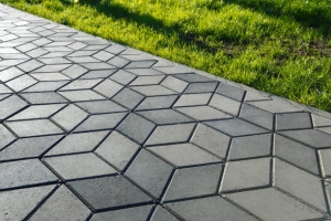 Enhancing Curb Appeal with Custom Concrete Pavers