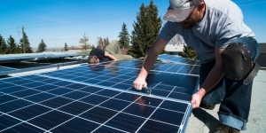 What You Need to Know About Solar Battery Installation and Maintenance