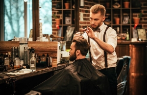 Why Choosing a Professional Barber Makes a Difference for Your Hair