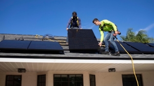 A Complete Homeowner's Guide to Solar Energy in 2025 