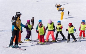 Adaptive Ski School Programs for People With Disabilities