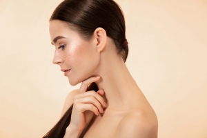 Neck Lift in Abu Dhabi: What Everyone Is Talking About!