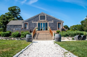 Charming Barn Wedding Venue in Massachusetts | Rustic Elegance Awaits