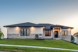 Building and Transforming Homes: Builders, Renovations, and New Home Construction in Nelson