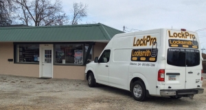 Trusted Locksmith Services for Homes, Businesses, and Vehicles in Elbert and Oglethorpe Counties