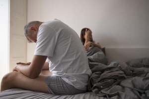 Erectile Dysfunction and Marital Strain: How Relationship Dynamics Affect Intimacy