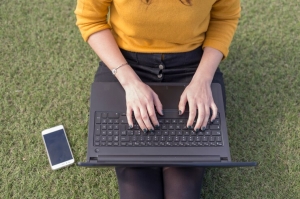 Effortless Typing Anywhere with Foldable Bluetooth Keyboard