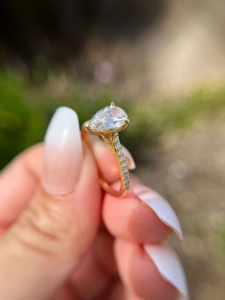 The Enchantment of Choosing the Perfect Engagement Ring