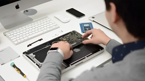 Struggling with a Broken Device!! Discover Repair Shops Near You for PC, Mac Book, and Phones