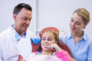 Family Dentistry Myths: Separating Fact from Fiction