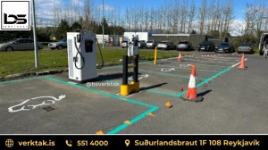 Guide to Installing Electric Vehicle Charging Stations in Your Parking Lot