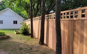 What are the benefits of using cedar for fencing?