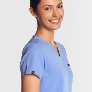 The Best Medical Scrubs for Healthcare Professionals: Why EasureScrubs is Your Top Choice