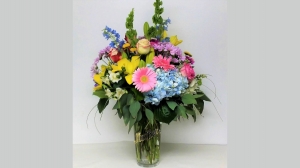 How Can Sympathy Flowers Delivery Help Express Your Condolences?