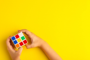 Rubik’s Cube as a Brain Booster: How Solving It Improves Cognitive Skills