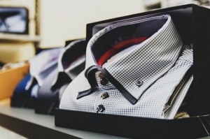 Why Settle for Less? Custom Shirts Online for the Discerning Gentleman
