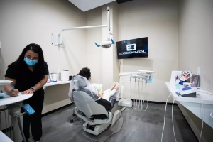 Achieve a Beautiful Smile with Gum Depigmentation and Teeth Whitening