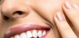 Quick Fixes for Whiter Teeth Before a Big Event