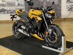 Triumph Street Triple 765 RS for Sale in Woodstock, IL 