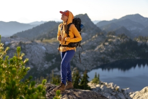 Outdoor Apparel That Makes Great Gifts for Year-Round Wear