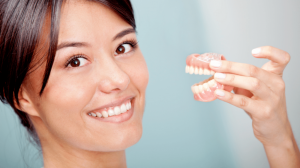 Achieve a Natural Look with Expert Dentures in Dubai