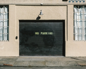 Maximizing Space with Commercial Overhead Garage Doors