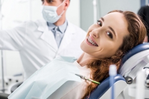Orthodontic Retainers in Dubai: The Key to Keeping Your Smile Perfect