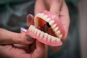 Teeth Dentures and Your Diet: What You Need to Know