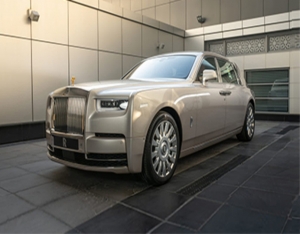 Experience the Best Luxury Car Rental in Dubai